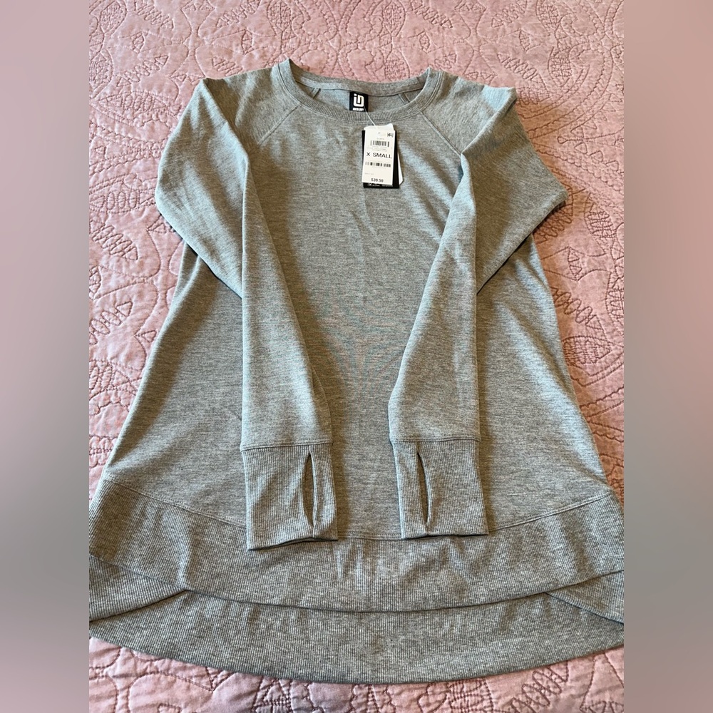 NWT Ideology XS Gray Long Sleeve Tunic Top